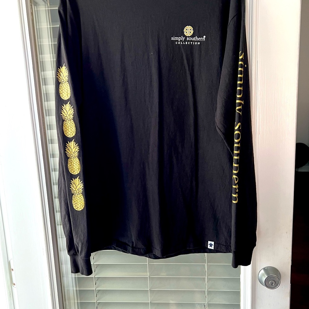 🍍Simply Southern Long Sleeve Shirt🍍